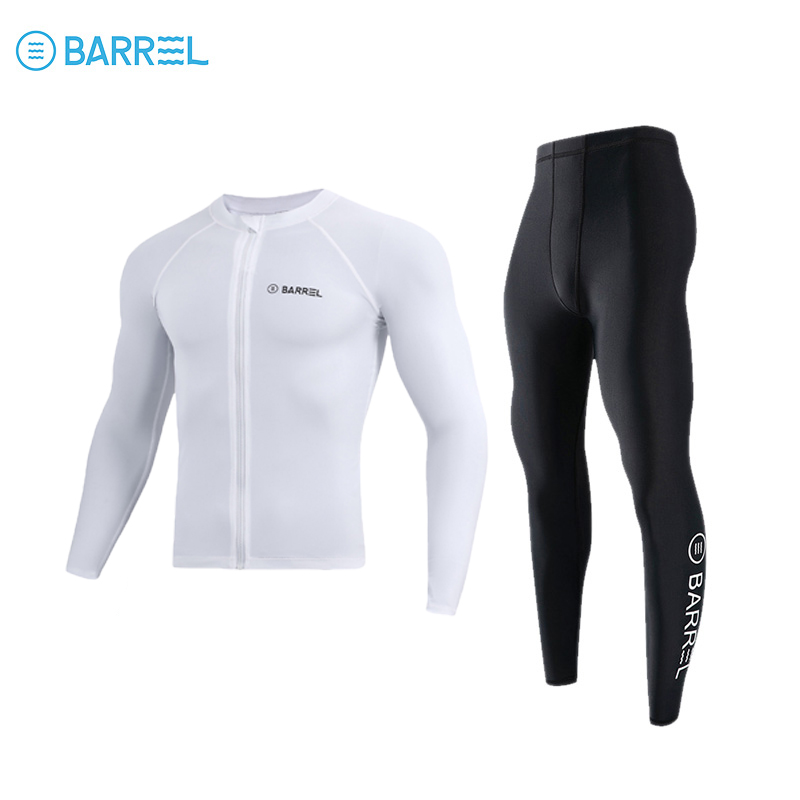 A white-chained shirt with two pairs of black pants